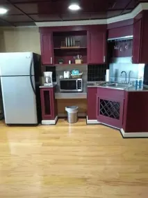 Southern Comfort Suites - Private kitchenette
