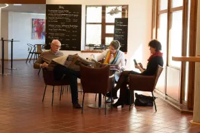 Hohenwart Forum - Coin salon dans le hall