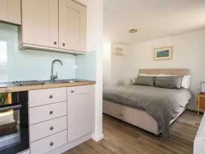 The Cabin - Room
