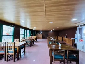 Himalayan High, Auli, By Himalayan Eco Lodges - Restaurant