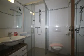 Hotel-Garni Schernthaner - Bathroom