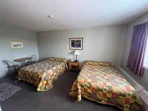 Raccoon Lodge Motel - Chambre