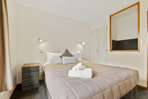 Alpine Garden Motel - Room