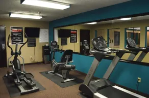 Baymont by Wyndham Ardmore I-35 - Salle de remise en forme