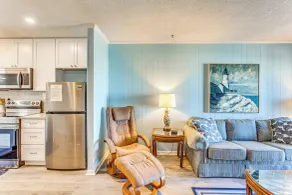 New Listing- Lovely 2BR Ocean View, steps to beach - Interior