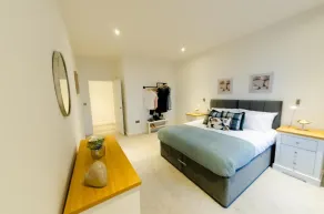 Absolute Stays on Grosvenor-luton Airport-st Albans Train Station-harry Potter - Room