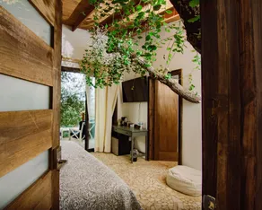 Boskenvid Hotel - Romantic Treehouses & Skypool - Room