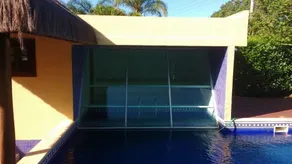 Bz92 Linda casa a 600m da Rua das Pedras! 4 suites - Pool