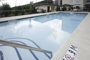 Staybridge Suites - Summerville by IHG - Piscine