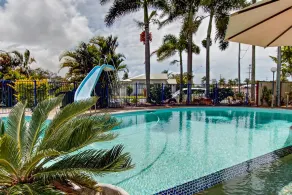 Galaxy Mackay Motor Inn - Pool