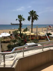 Peri Hotel - Vue de la chambre