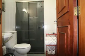Aconchegante Apartamento no Centro de Gramado - Badeværelse