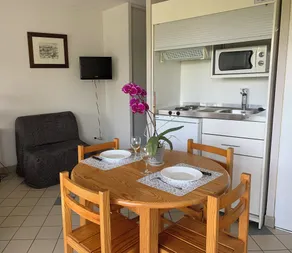 Appartement hotel - Pasti in camera