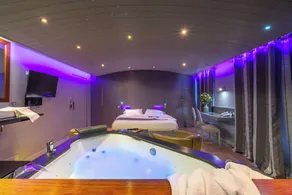 Elégance Suites Hôtel - Ausblick vom Zimmer
