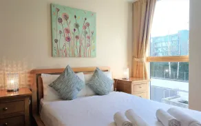 City Apartments Milton Keynes Vizion - Room