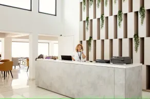 Piere - Anne Beach Hotel - Réception