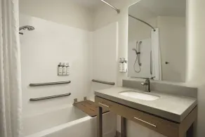 Candlewood Suites Buffalo Amherst by IHG - Salle de bain