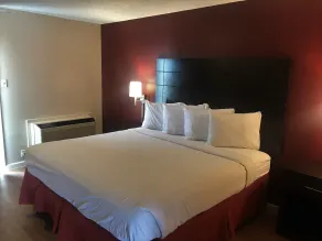 Red Roof Inn & Suites San Angelo - Chambre