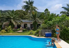 Elephant Bay Resort - Pool