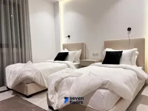 Seven Floors - Habitación