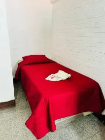 Royal Palace Hostal - Room