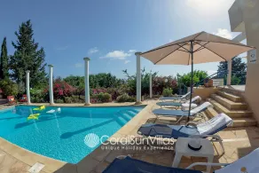 Wonderful quiet area, Completely Privacy, Large Private Pool, Colourful Garden - Pool