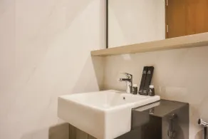 Stunning Studio at Ciputra World 2 Apartment - Bathroom