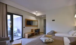Dionisos Hotel - Chambre