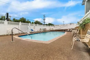Rodeway Inn Lexington West - Piscina