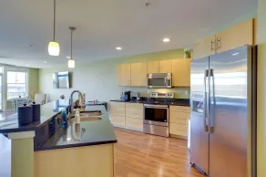 St Joseph Condo < 1 Mi to Beach & Downtown! - Intérieur