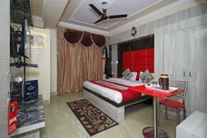 Ganpati Plaza Hotel - Chambre