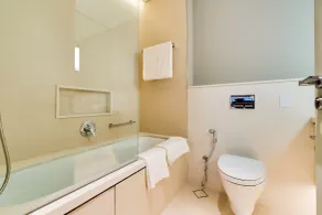 Vida Downtown Residences - Bathroom