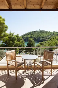 Alonissos Beach Bungalows And Suites Hotel - Vistas desde la habitación