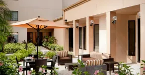 Courtyard by Marriott Fort Myers Cape Coral - Vue de la chambre