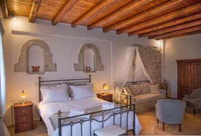 Brazzo di Maina - Room