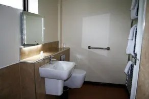 Yorkway Motel - Baño