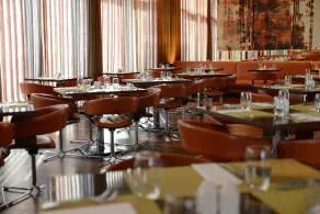 Yas Plaza Circuit by IHG - Restaurant