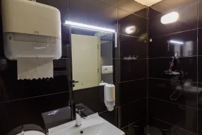 Batumi Surf Hostel - Bathroom
