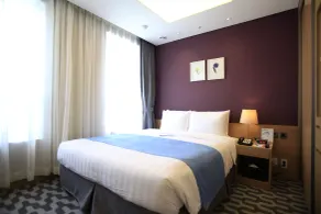 Days Hotel by Wyndham Seoul Myeongdong - Room