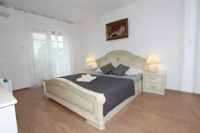 Guest House Mafi - Chambre