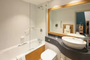 Holiday Inn Farnborough by IHG - Salle de bain