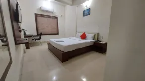 Goroomgo Hotel Tripletree Bhubaneswar - Room