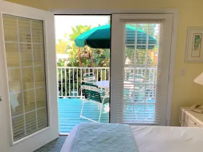Siesta Key Palms - Rum