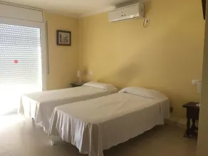 Apartamentos Deauville - Room