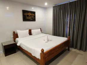 Patong Dynasty Royal Hotel - Room