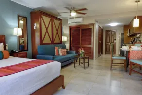Simpson Bay Resort Marina & Spa - Room