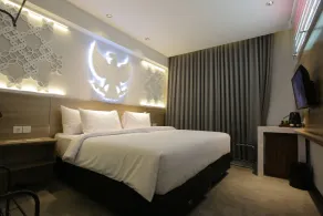 Creative Restart Hotel - CARTEL Bandung - Room