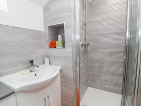 Bwlch Y Gwynt Bach - Bathroom