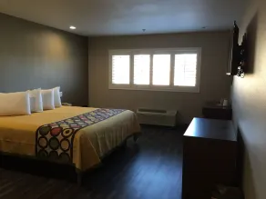 Super 8 by Wyndham National City Chula Vista - Chambre
