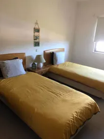 Cosy T1 at Vale Centianes Beach - Camera